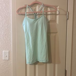 Lululemon power y tank size 4